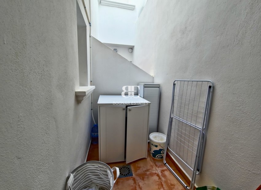 Herverkoop - Herenhuis -
Torrevieja - Los Balcones