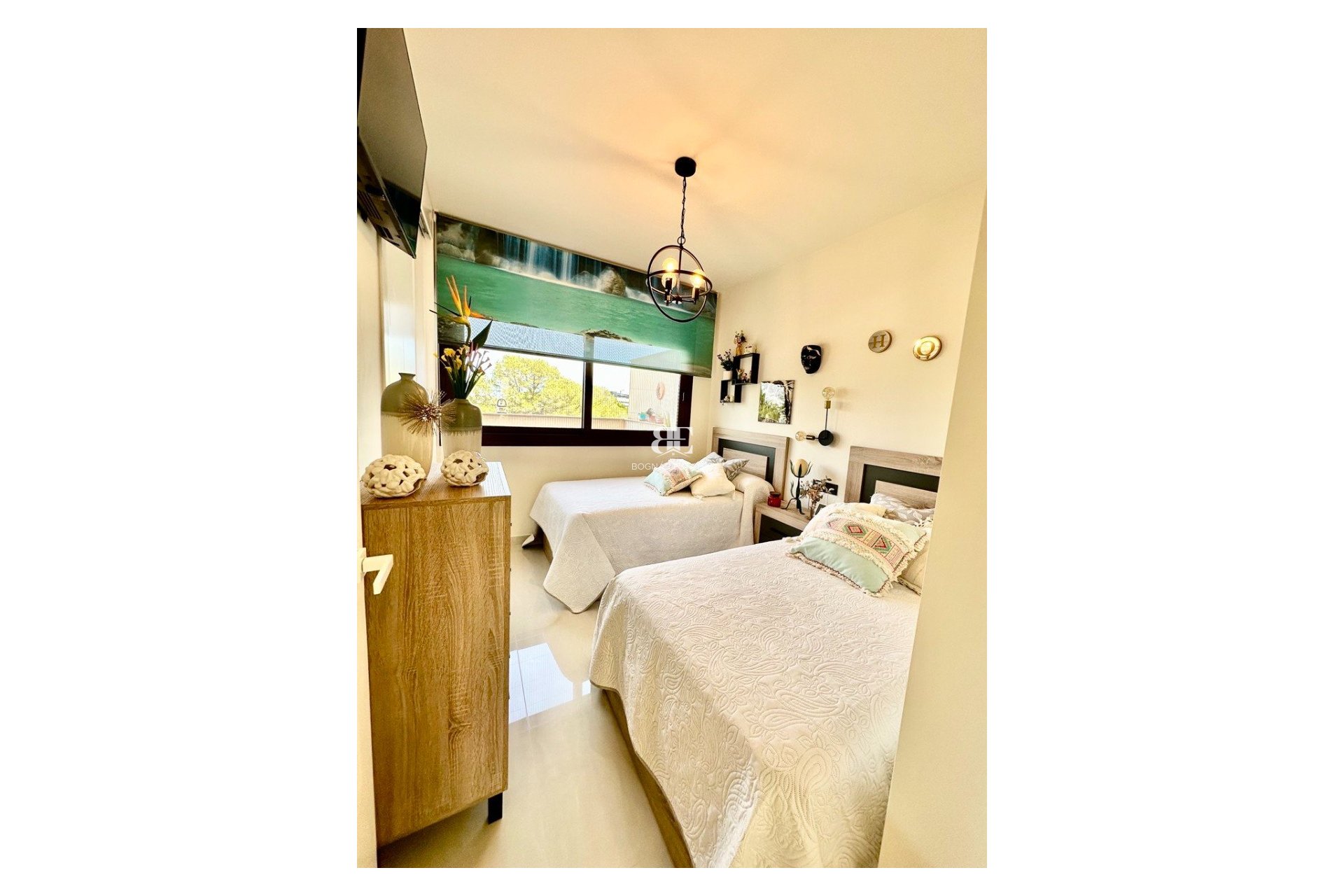 Herverkoop - Herenhuis -
Torrevieja - Los Balcones