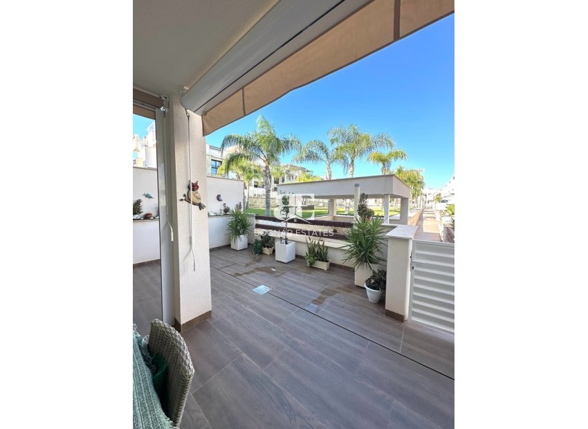 Herverkoop - Herenhuis -
Torrevieja - Los Balcones