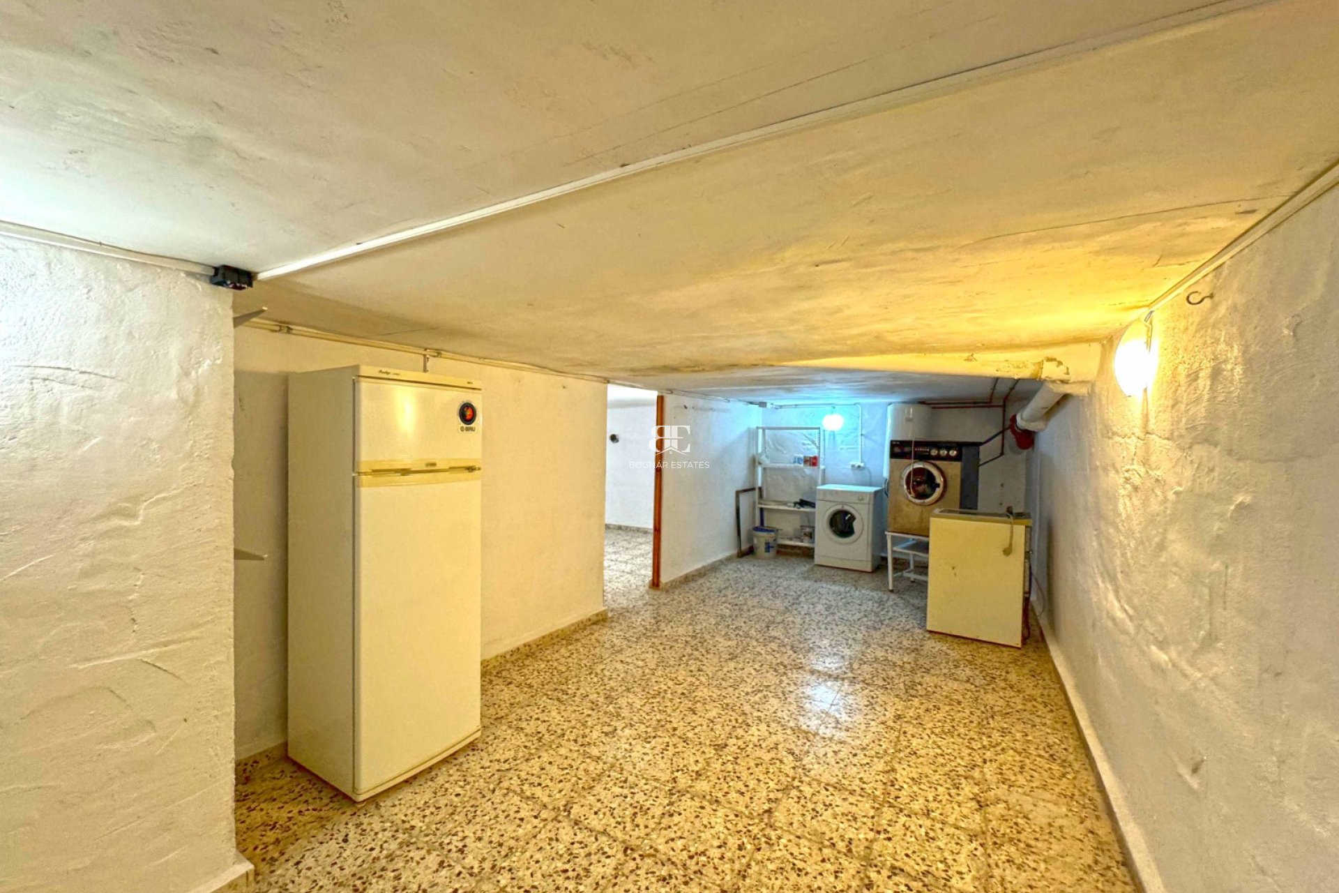 Herverkoop - Herenhuis -
Torrevieja - Torrelamata - La Mata