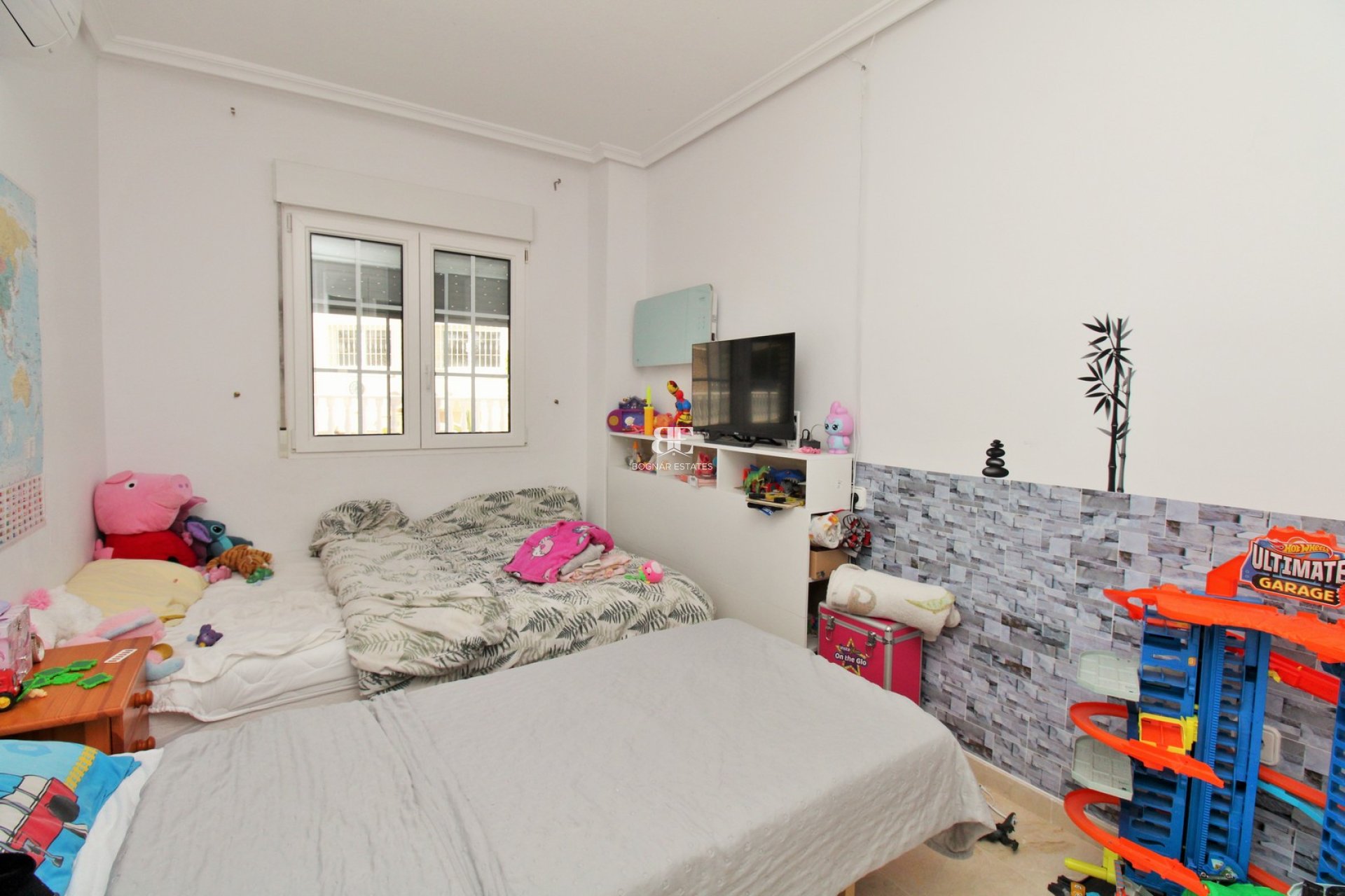 Herverkoop - Herenhuis -
Villamartín - Los Dolses