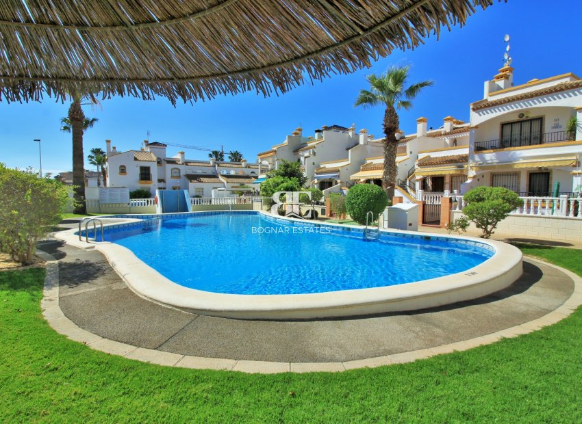 Herverkoop - Herenhuis -
Villamartín - Los Dolses