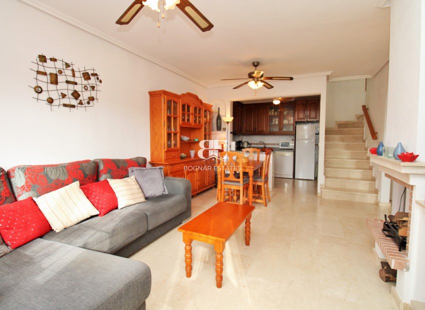 Herverkoop - Herenhuis -
Villamartín - PAU 8