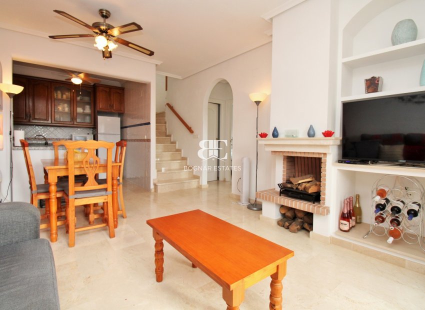 Herverkoop - Herenhuis -
Villamartín - PAU 8