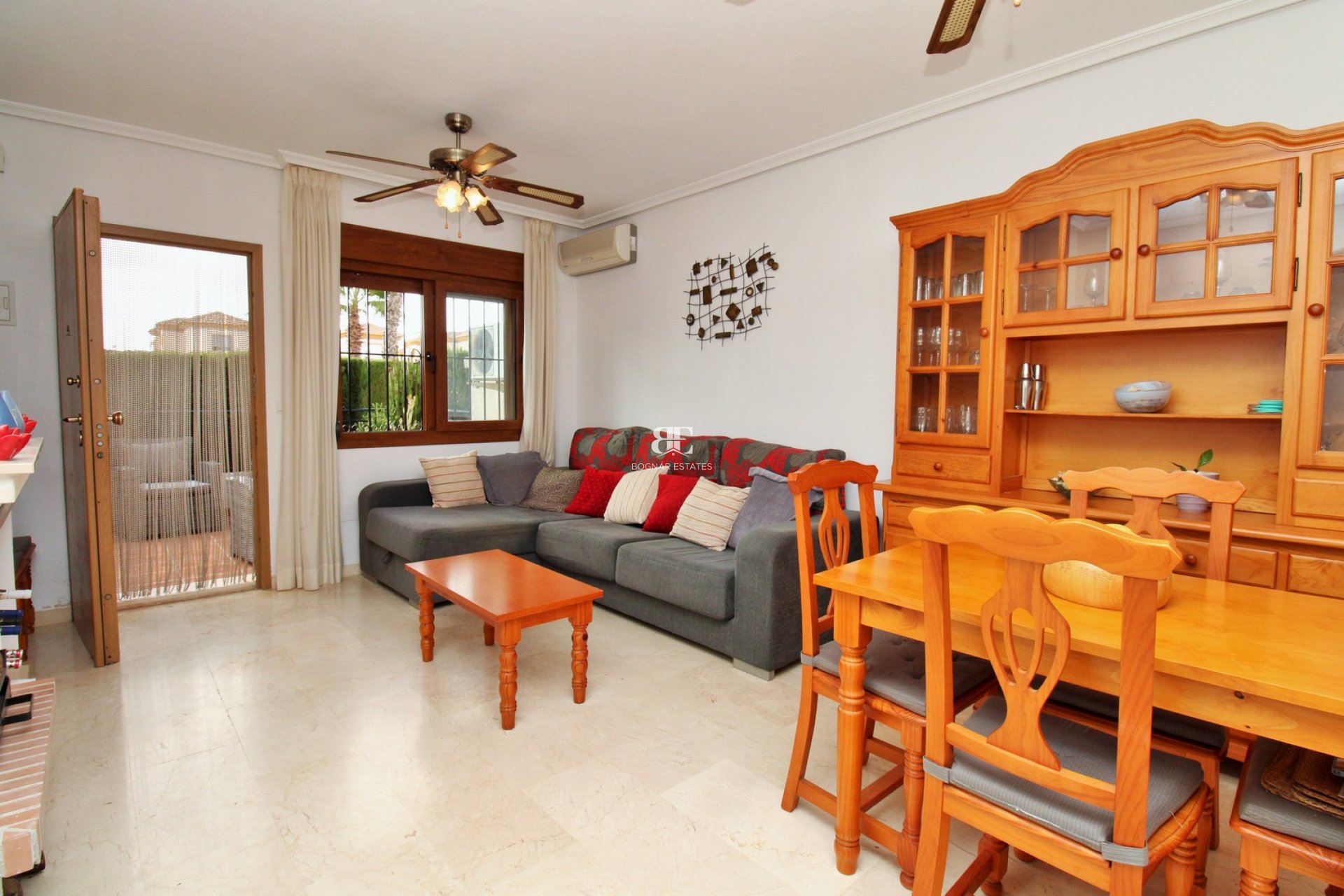 Herverkoop - Herenhuis -
Villamartín - PAU 8