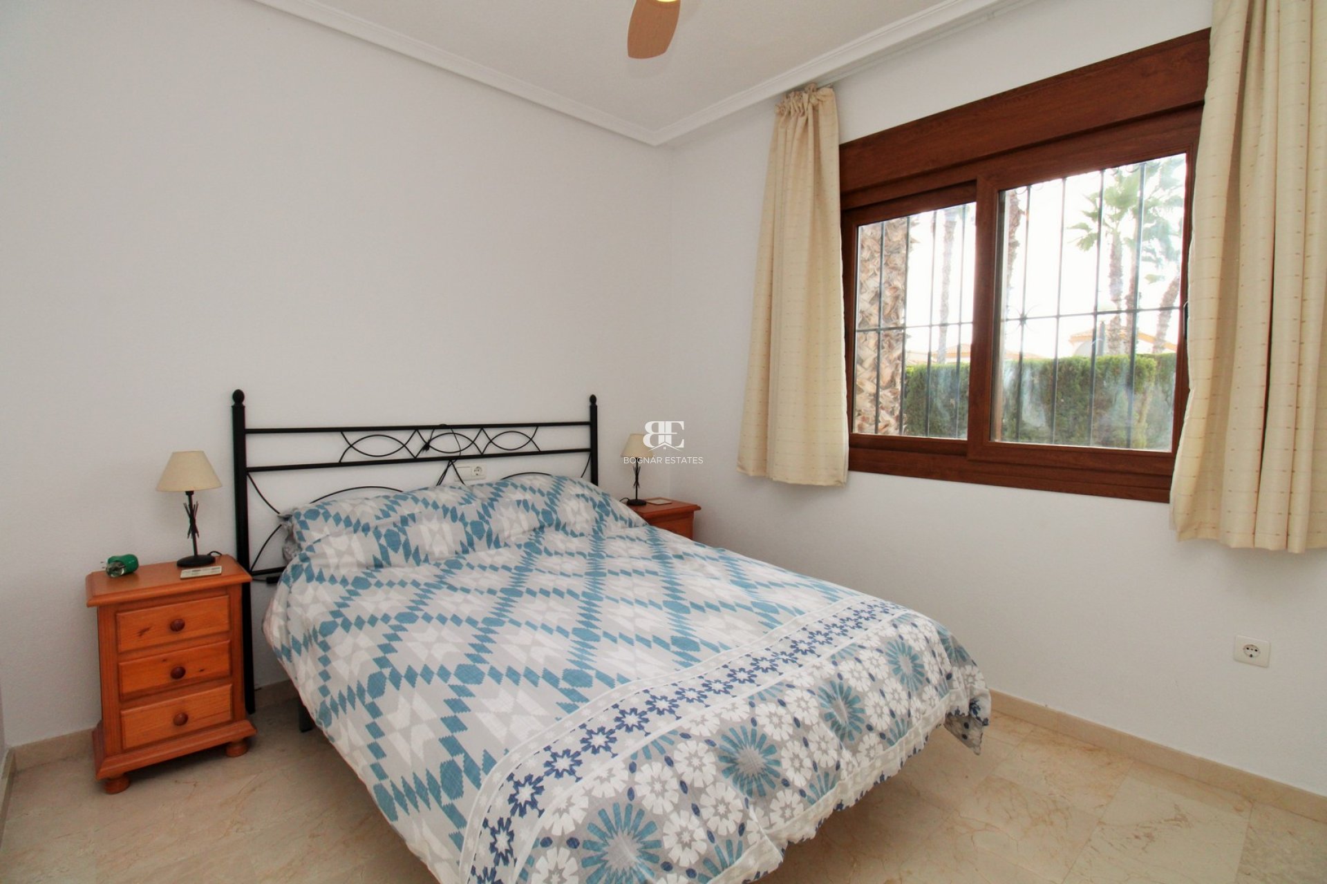 Herverkoop - Herenhuis -
Villamartín - PAU 8