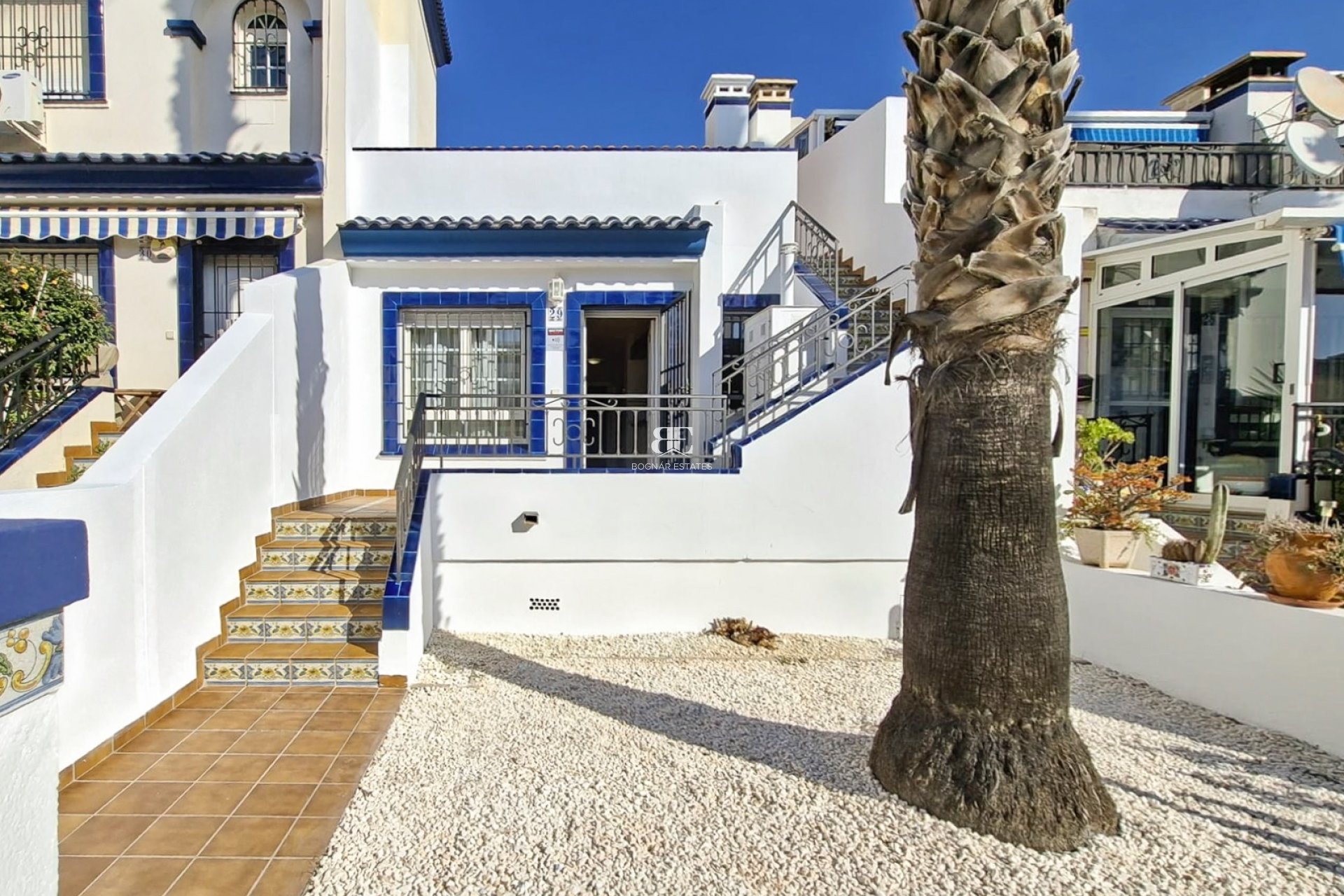 Herverkoop - Herenhuis -
Villamartín