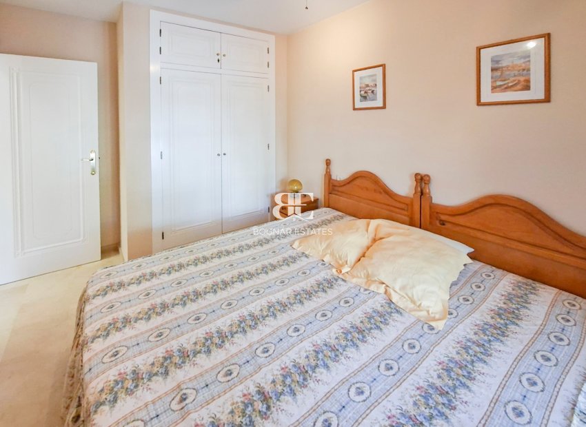 Herverkoop - Herenhuis -
Villamartín