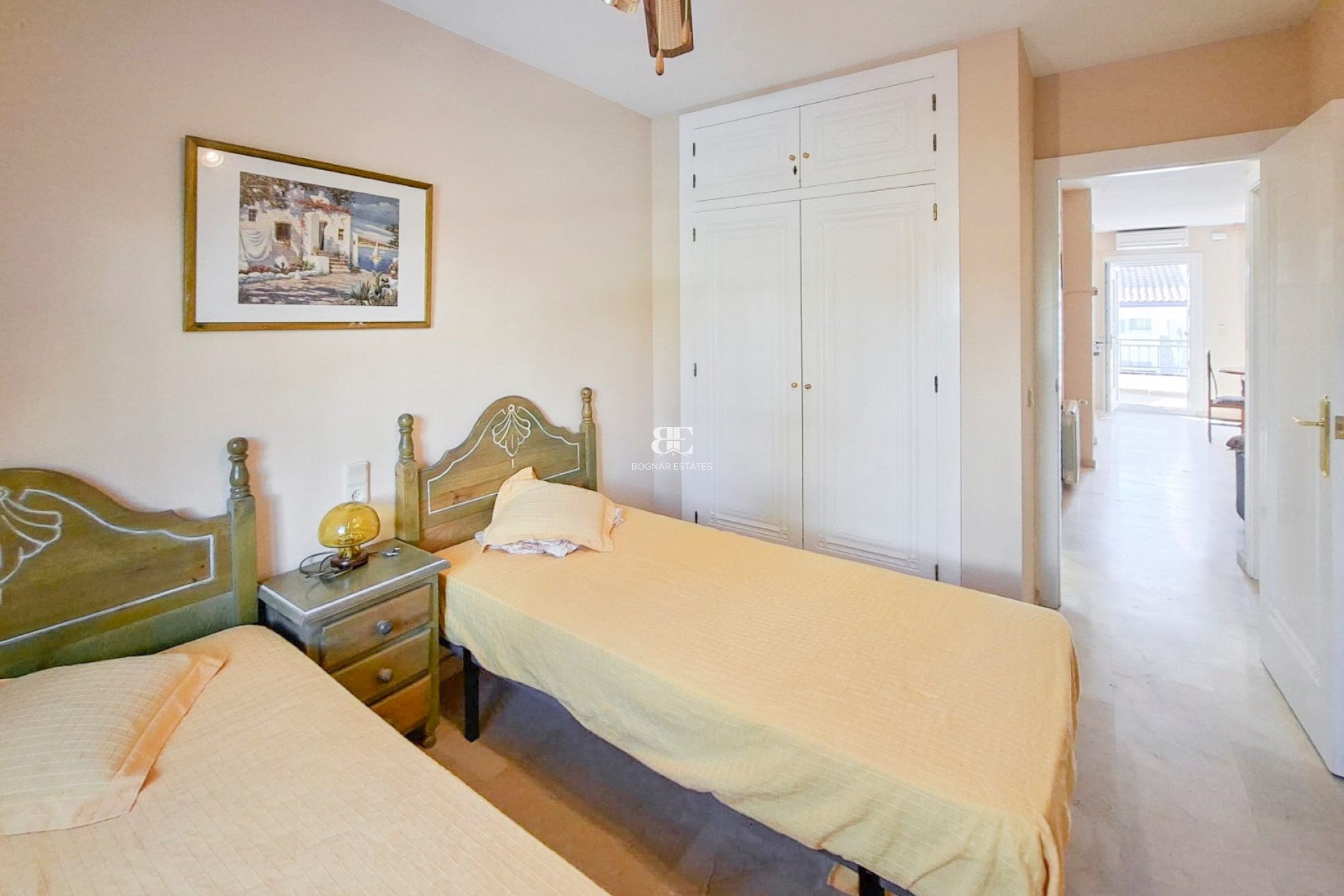 Herverkoop - Herenhuis -
Villamartín