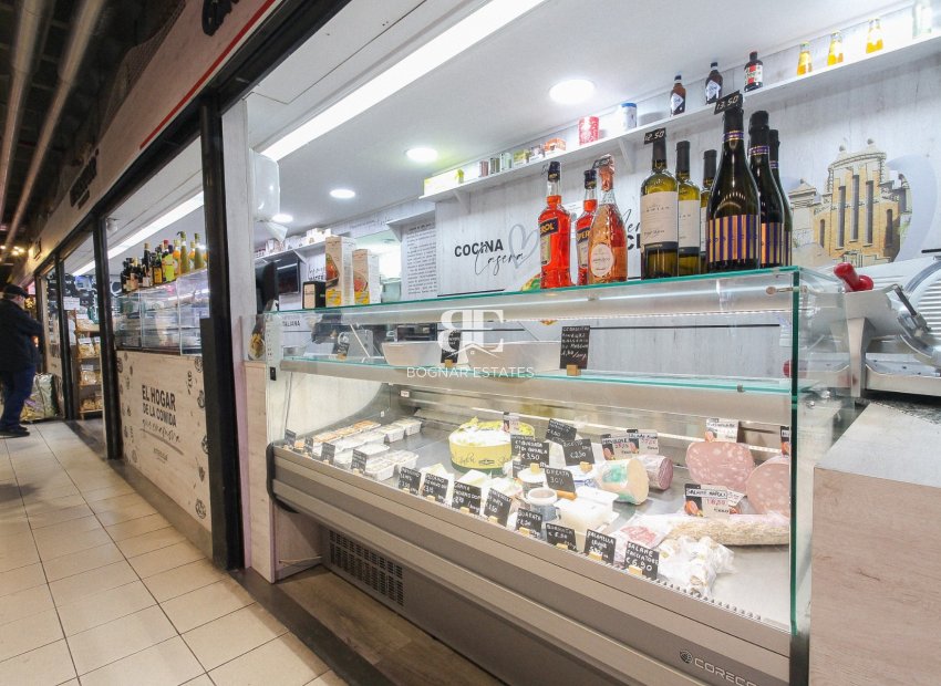 Herverkoop - Reclame -
Alicante - Center