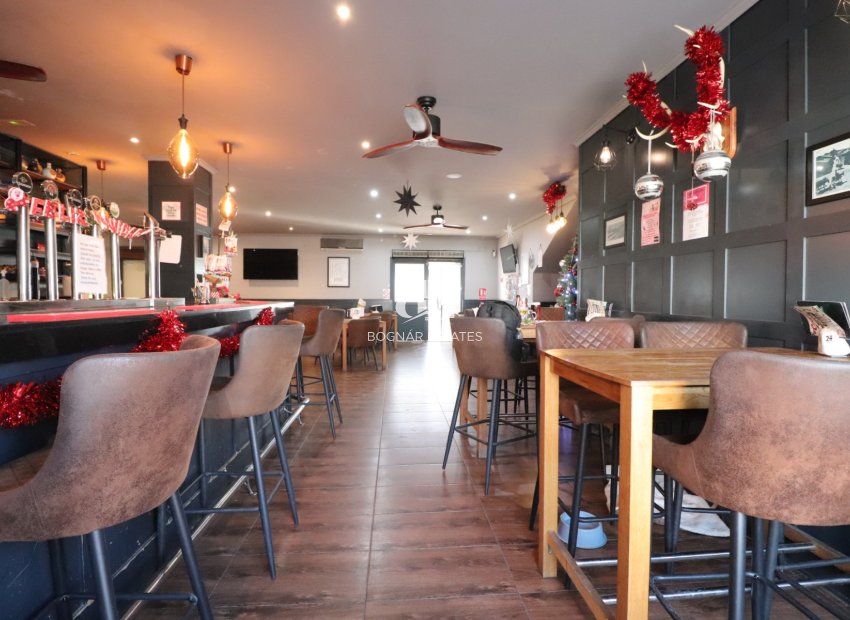 Herverkoop - Reclame -
Ciudad Quesada - Doña Pepa