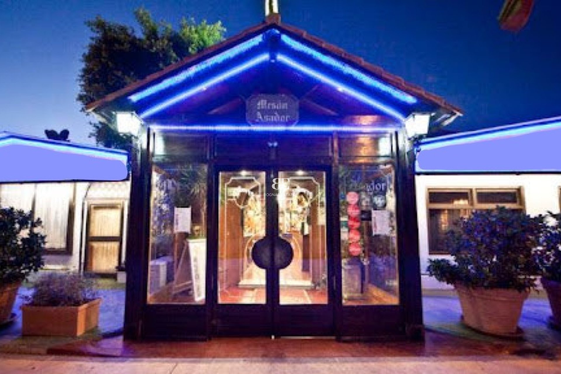 Herverkoop - Reclame -
Marbella - Nueva Andalucía