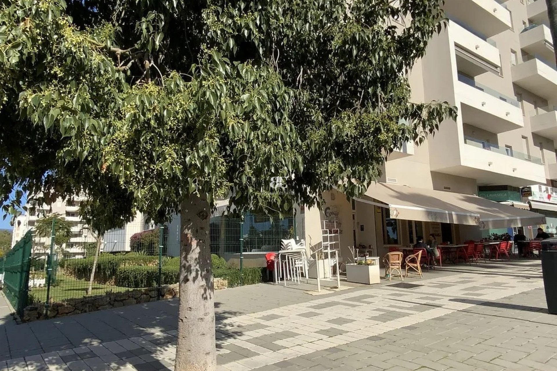 Herverkoop - Reclame -
Marbella - Nueva Andalucía