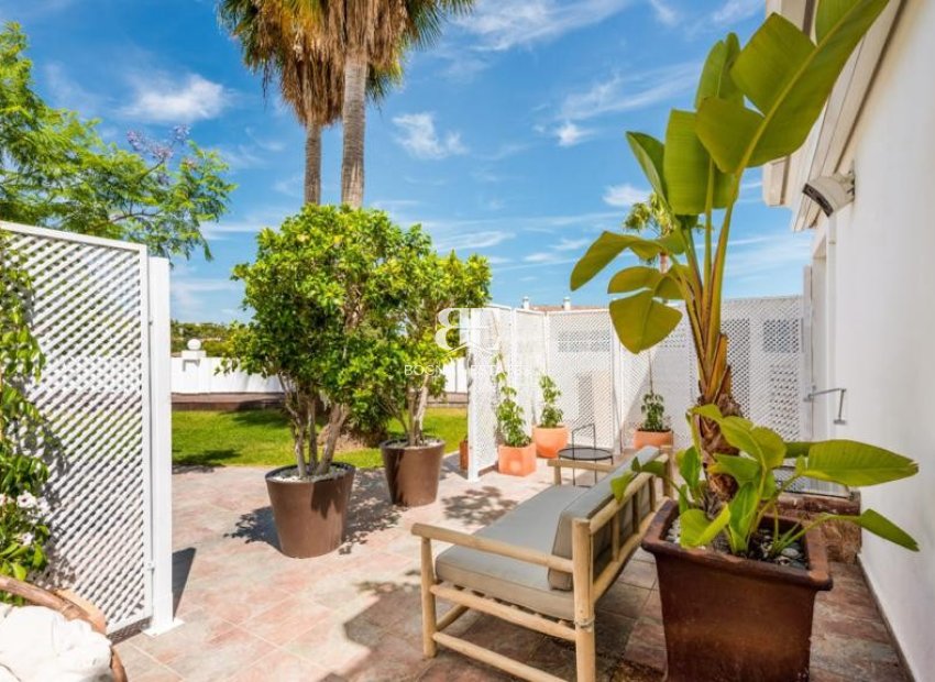 Herverkoop - Reclame -
Marbella - Nueva Andalucía