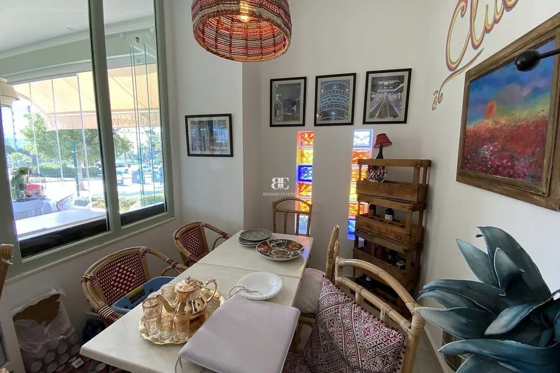 Herverkoop - Reclame -
Marbella - Nueva Andalucía