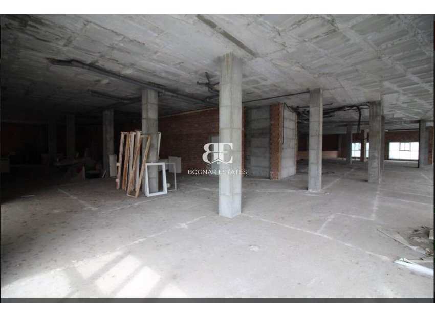 Herverkoop - Reclame -
Marbella - San Pedro de Alcantara