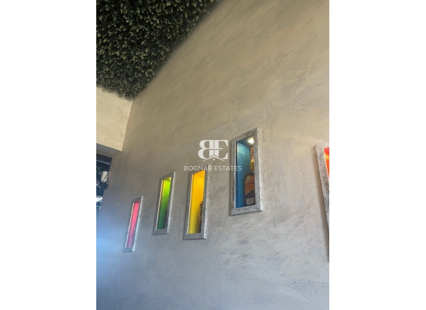 Herverkoop - Reclame -
Orihuela Costa - Cabo Roig