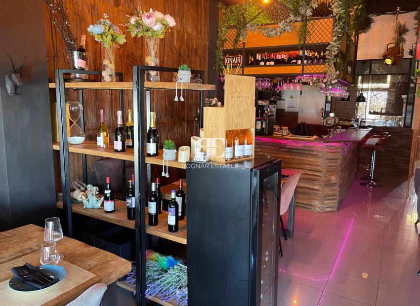Herverkoop - Reclame -
Orihuela Costa - Cabo Roig