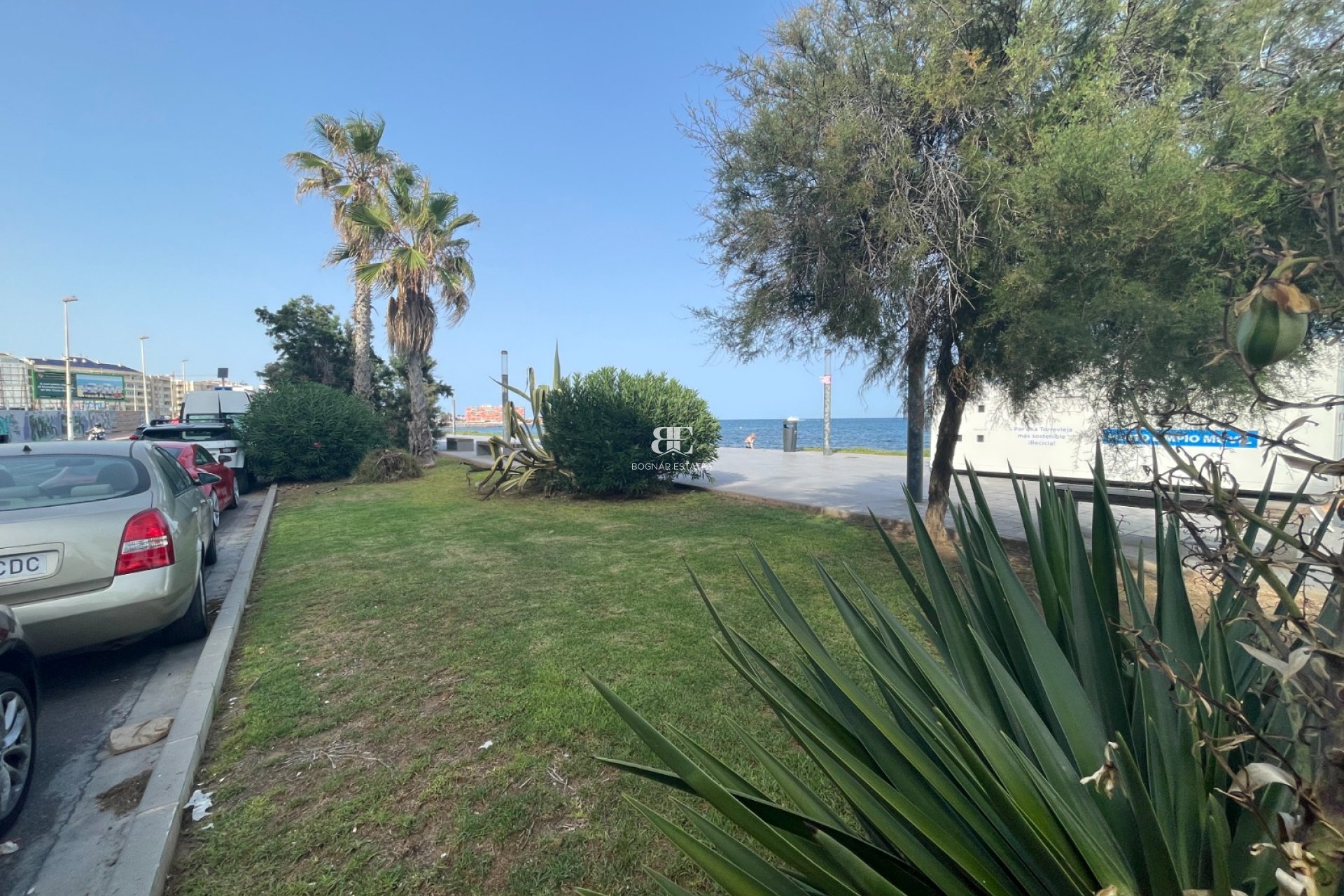 Herverkoop - Reclame -
Torrevieja - Comunidad Valenciana