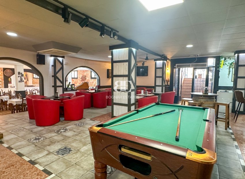 Herverkoop - Reclame -
Torrevieja - Nueva Torrevieja