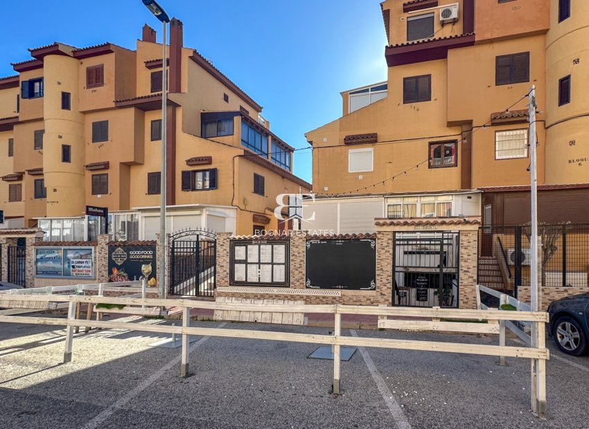 Herverkoop - Reclame -
Torrevieja - Nueva Torrevieja