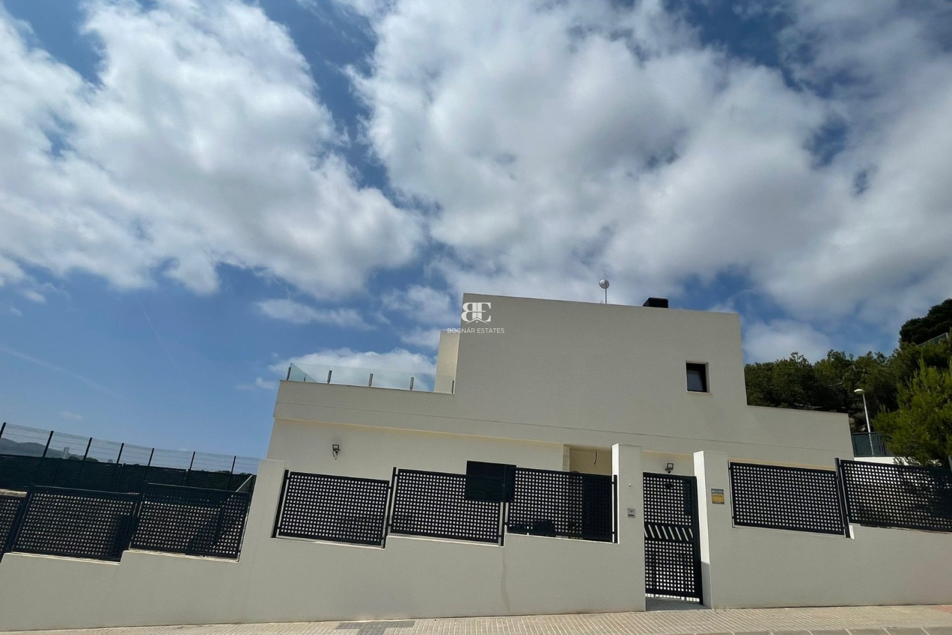 Herverkoop - Villa -
Alfas del Pí