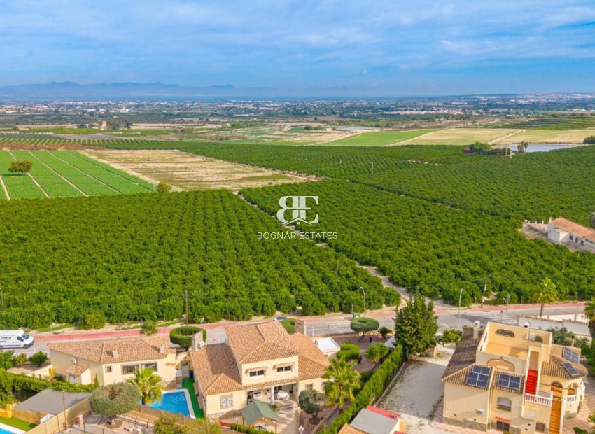 Herverkoop - Villa -
Algorfa - Castillo De Montemar