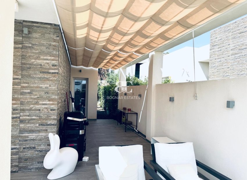 Herverkoop - Villa -
Algorfa - La finca Golf