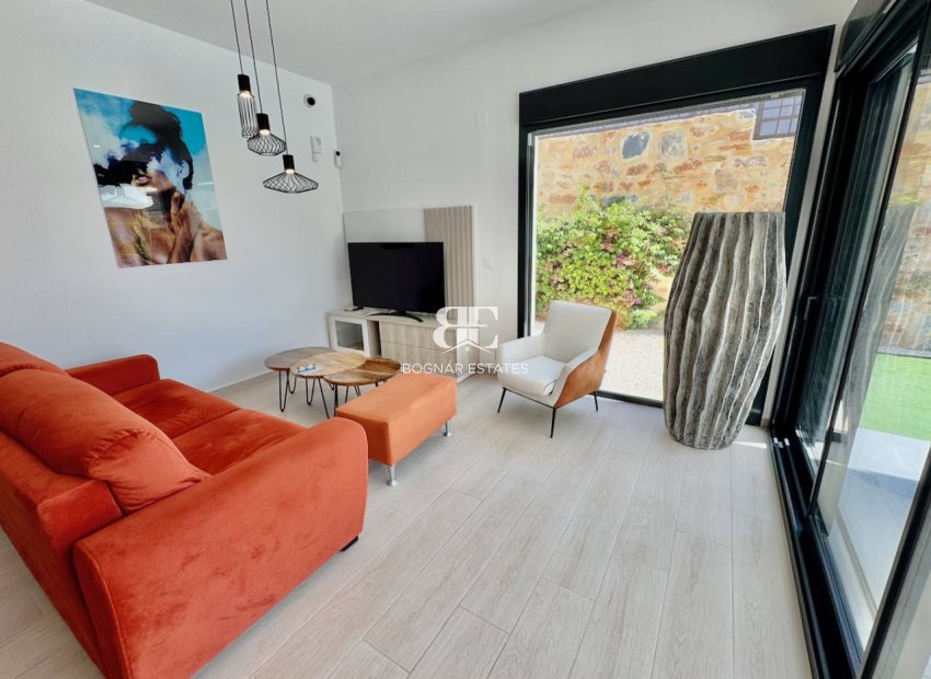 Herverkoop - Villa -
Algorfa - La finca Golf