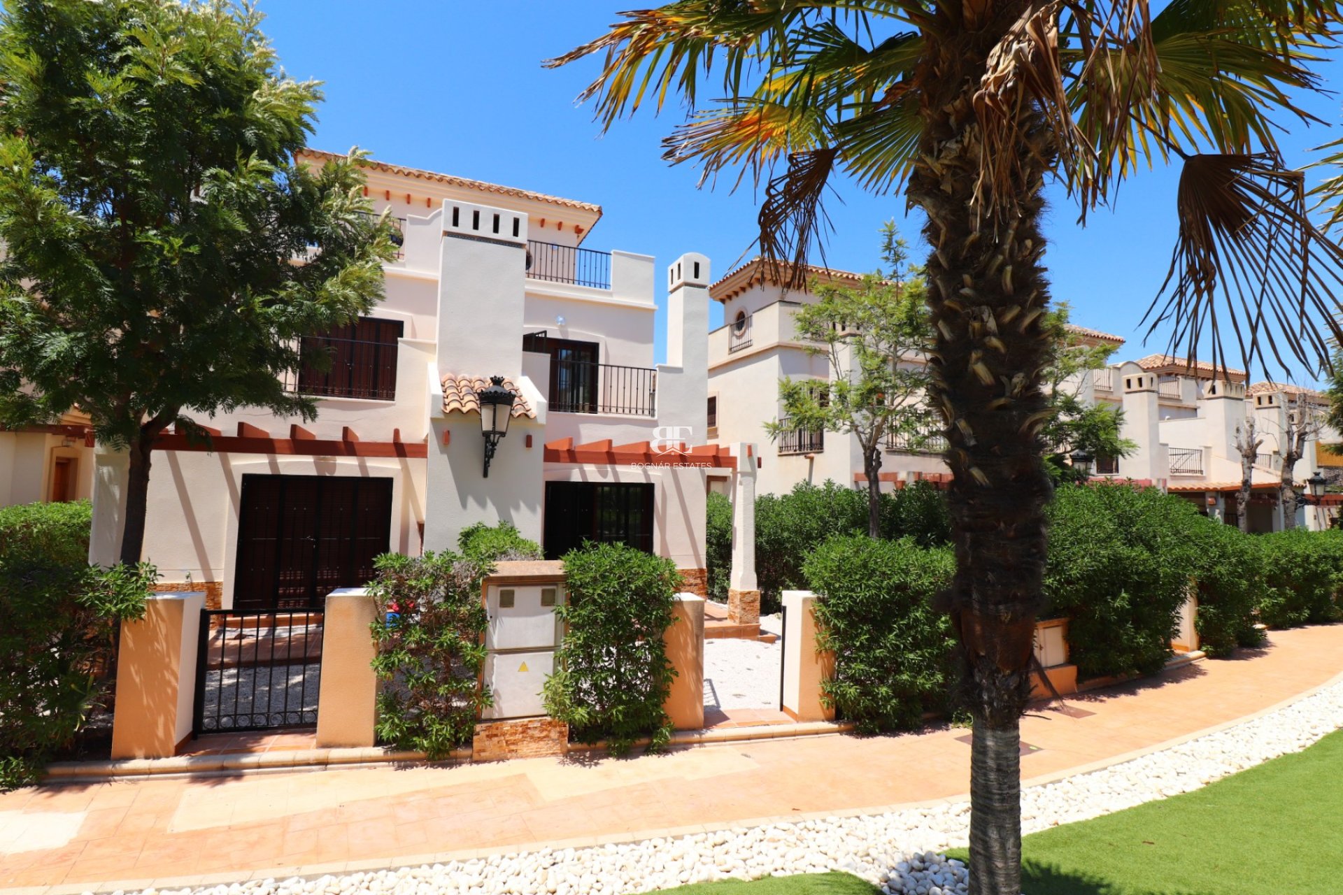 Herverkoop - Villa -
Algorfa - La finca Golf