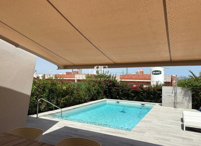 Herverkoop - Villa -
Algorfa - La finca Golf