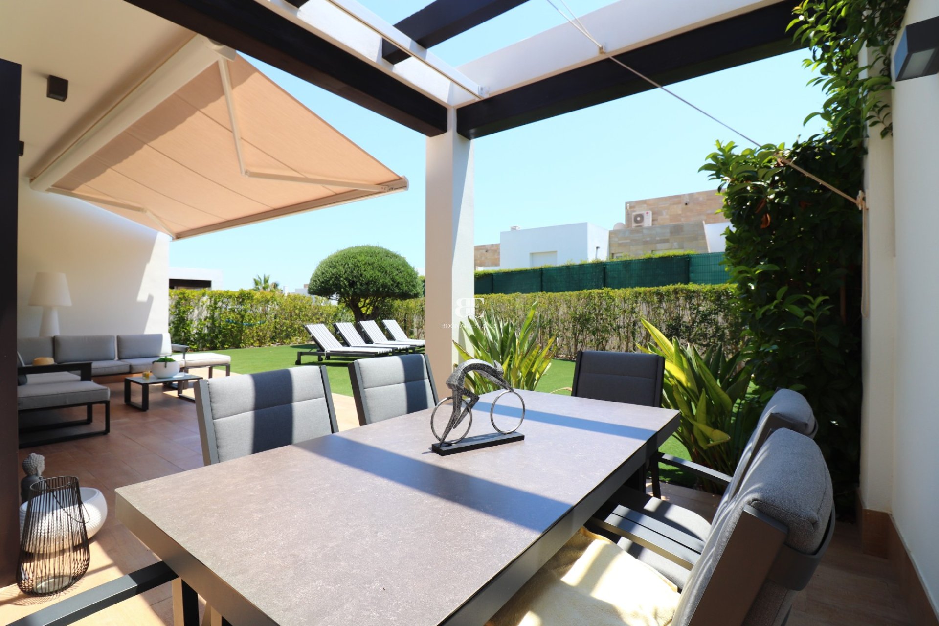 Herverkoop - Villa -
Algorfa - La finca Golf