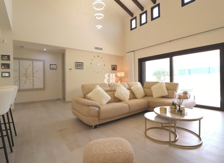 Herverkoop - Villa -
Algorfa - La finca Golf