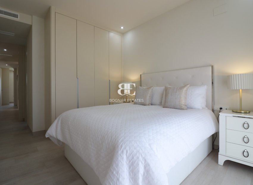 Herverkoop - Villa -
Algorfa - La finca Golf