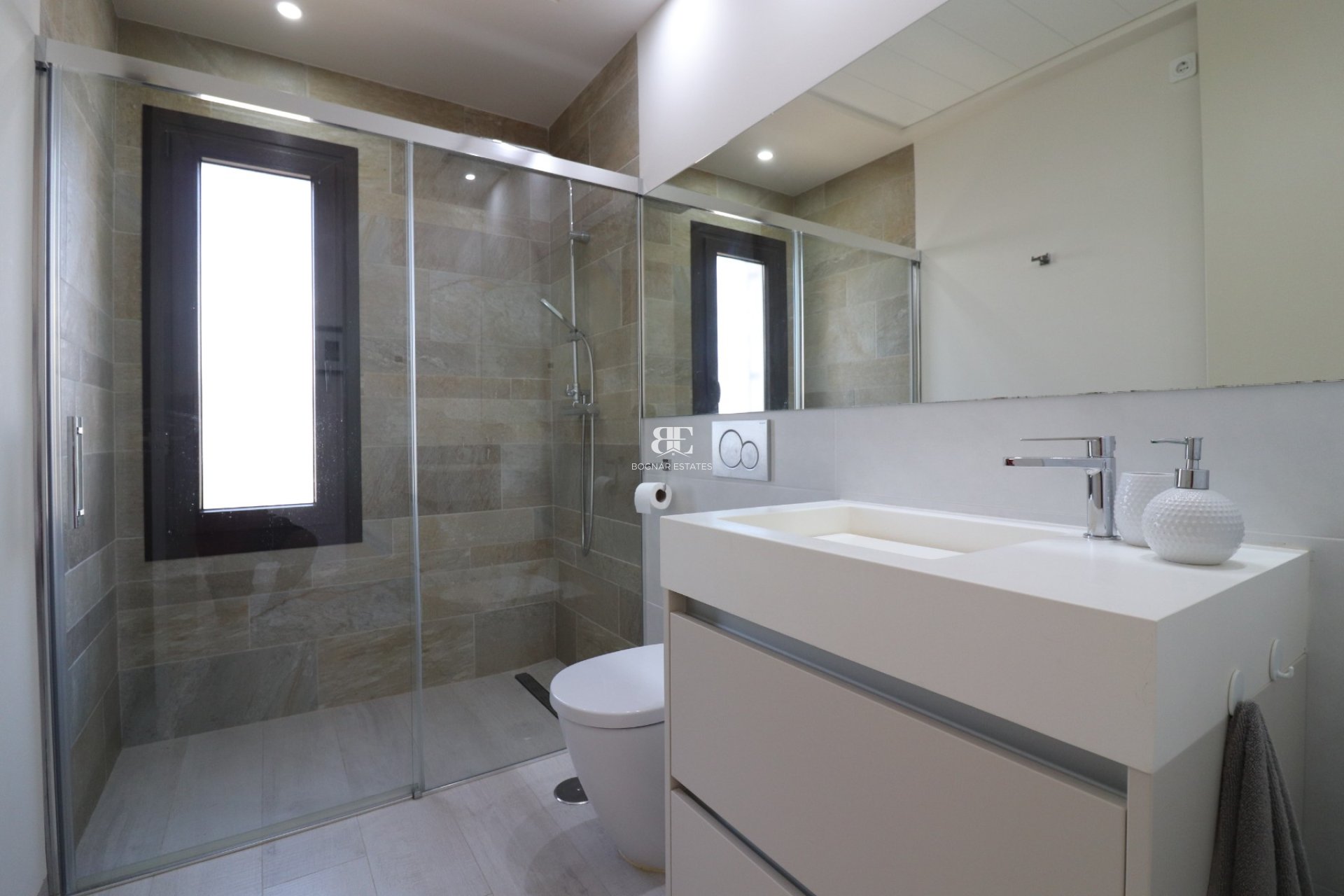 Herverkoop - Villa -
Algorfa - La finca Golf