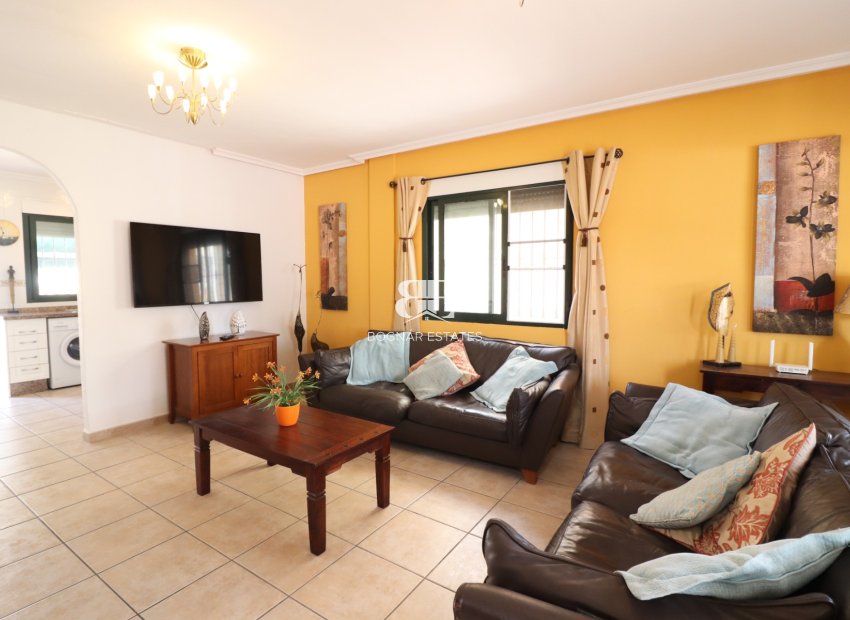 Herverkoop - Villa -
Algorfa - Lo Crispin