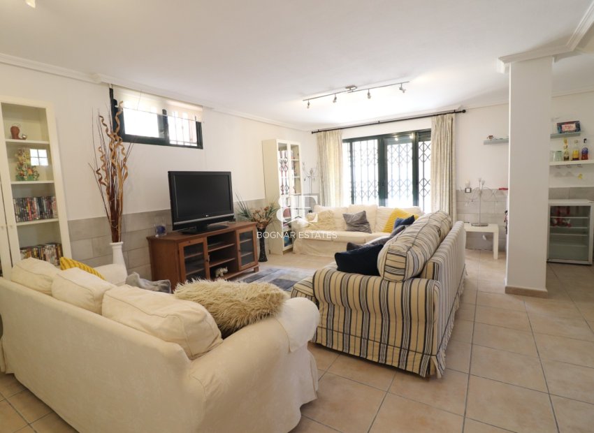 Herverkoop - Villa -
Algorfa - Lo Crispin