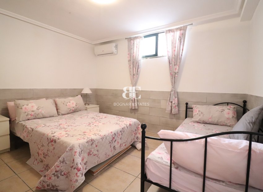 Herverkoop - Villa -
Algorfa - Lo Crispin