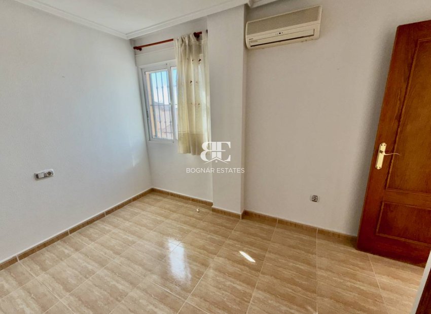 Herverkoop - Villa -
Algorfa - Lo Crispin