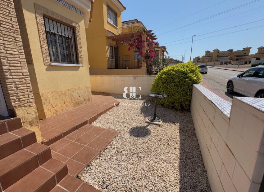Herverkoop - Villa -
Algorfa - Lo Crispin