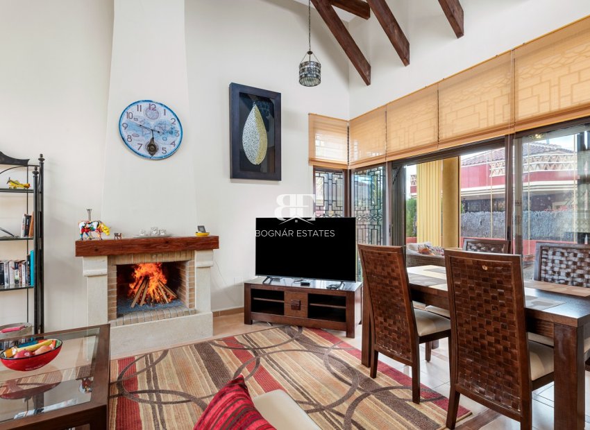 Herverkoop - Villa -
Algorfa - Lo Crispin