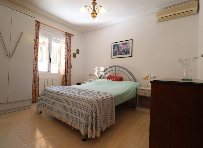 Herverkoop - Villa -
Algorfa - Lomas De La Juliana