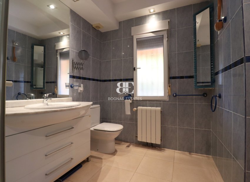 Herverkoop - Villa -
Algorfa - Lomas De La Juliana