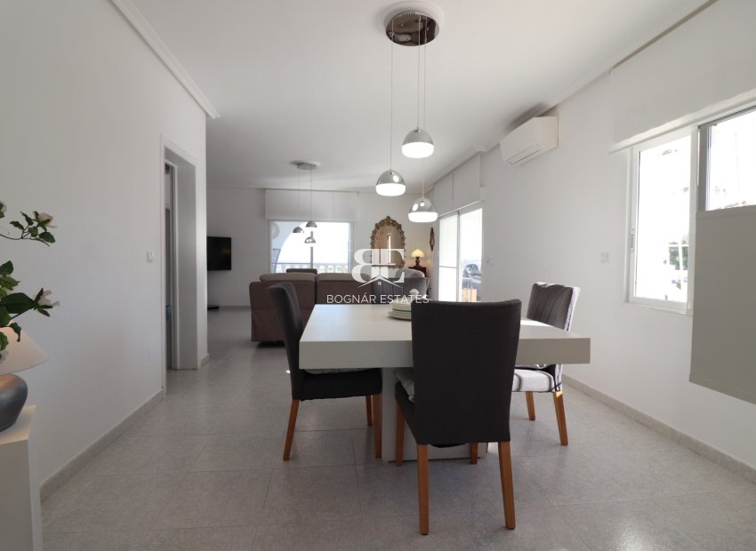 Herverkoop - Villa -
Algorfa - Lomas De La Juliana