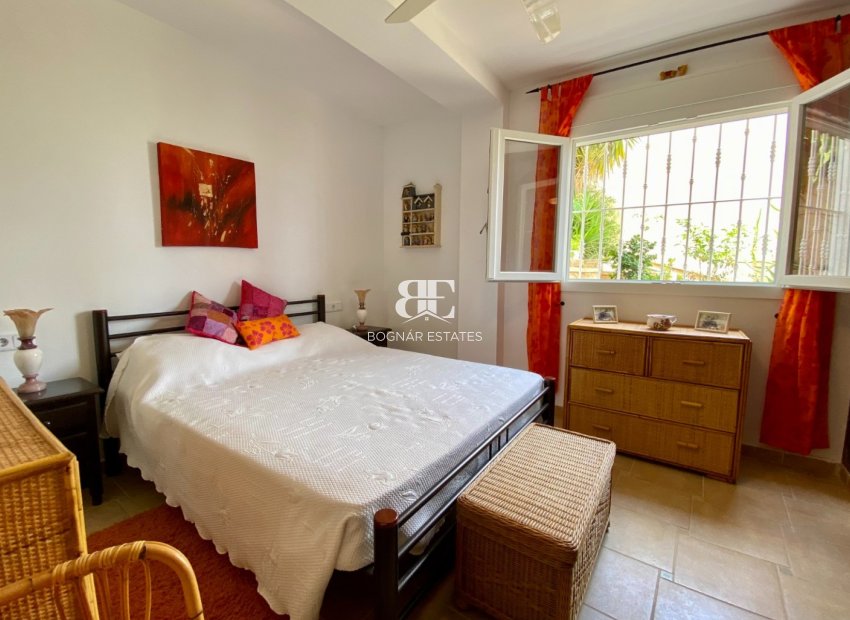 Herverkoop - Villa -
Algorfa - Lomas De La Juliana