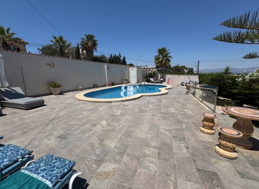 Herverkoop - Villa -
Algorfa - Lomas De La Juliana
