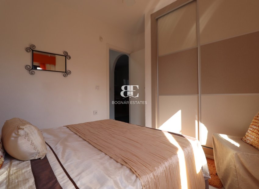 Herverkoop - Villa -
Algorfa - Lomas De La Juliana