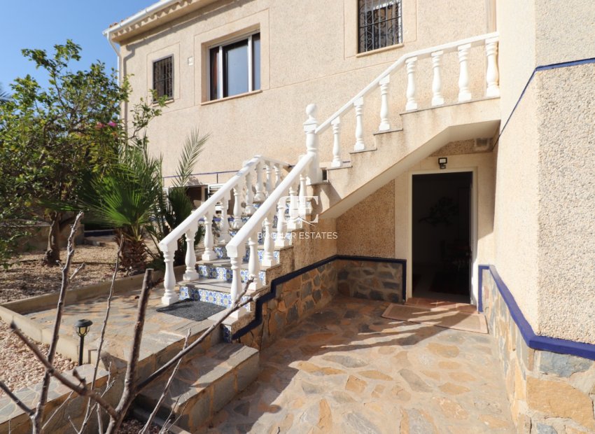 Herverkoop - Villa -
Algorfa - Lomas De La Juliana