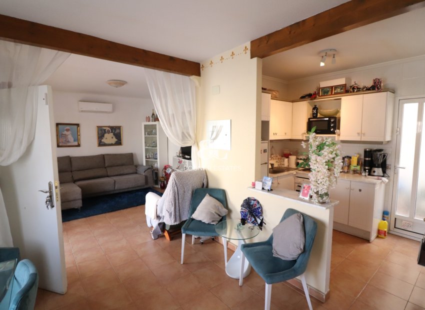 Herverkoop - Villa -
Algorfa - Montebello