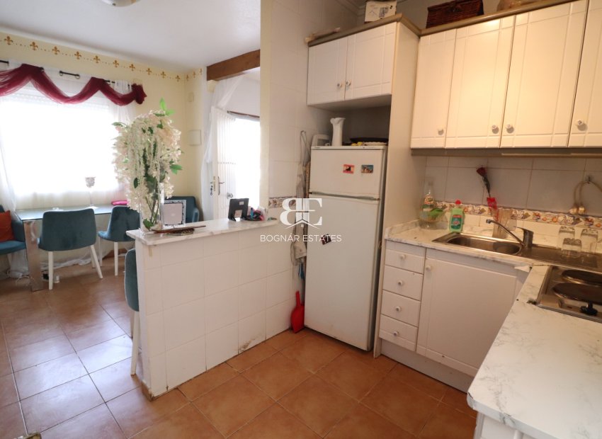 Herverkoop - Villa -
Algorfa - Montebello